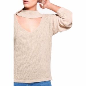 Boohoo Plus Sweater V neck Choker detail jumper